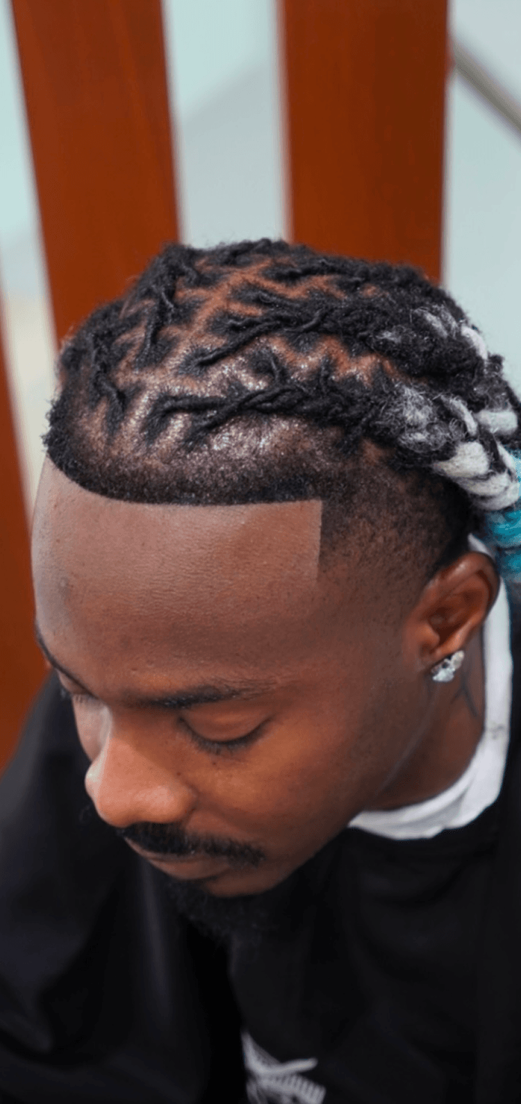 Boosty Cut TopzyCut - Crafting Timeless Looks With Precision
